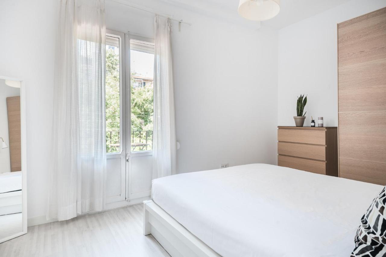 Spacious 3 Bed Apt In The Heart Of Sant Antoni Barcelona Ngoại thất bức ảnh